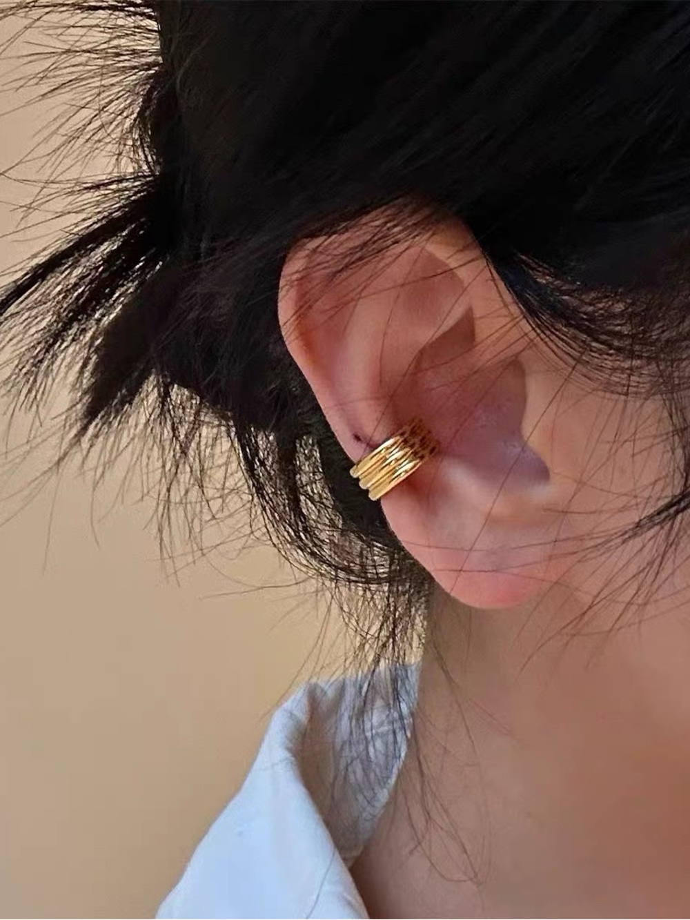 NWT Gold Multi-Band Ear Cuff - Women Jewelry